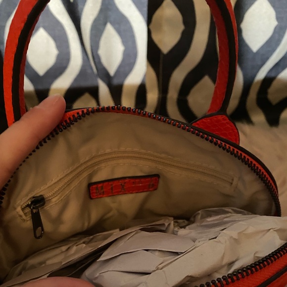 ๐๐ Mix No. 6 Coral mini satchel ๐๐ - Picture 9 of 11